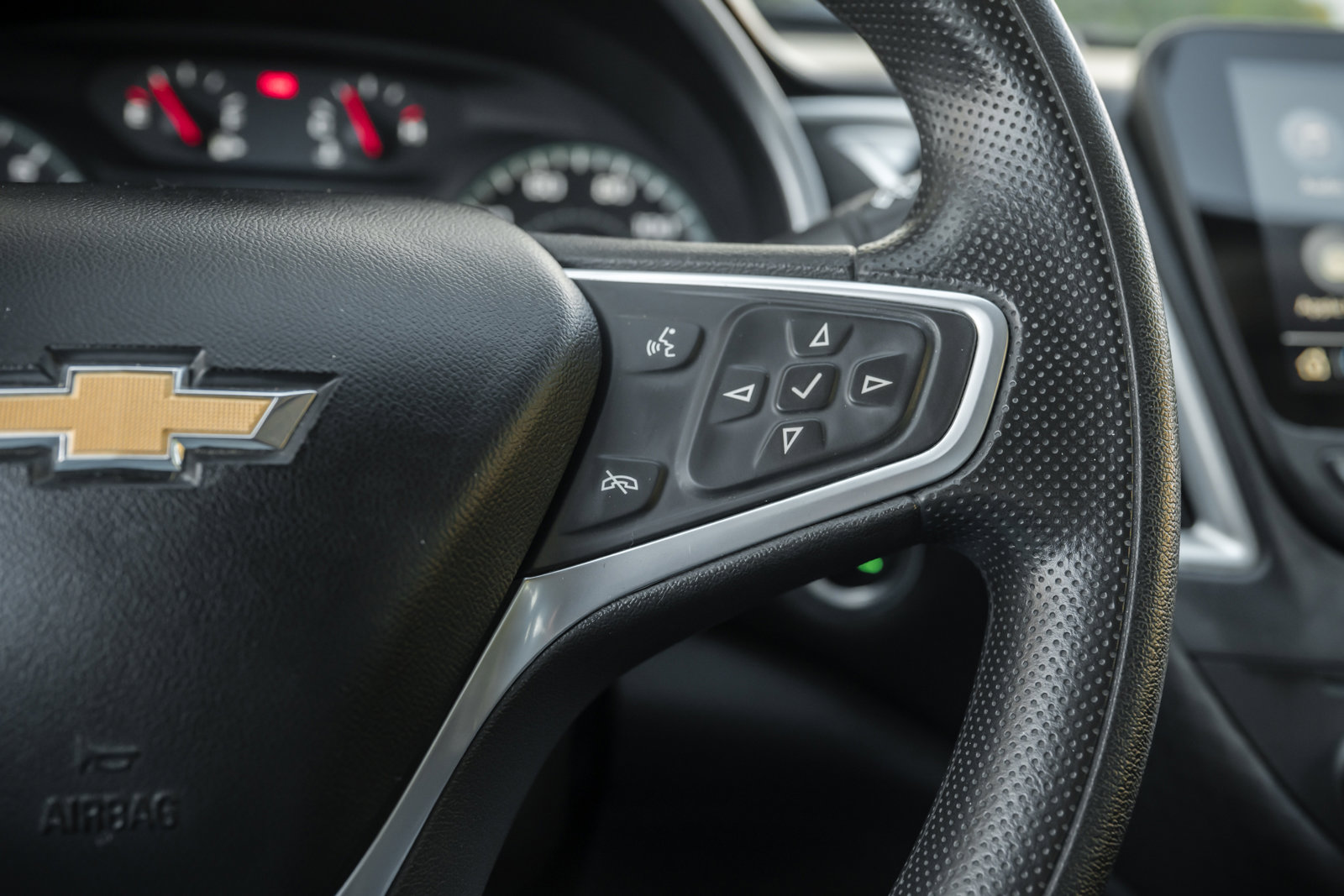 Used 2022 Chevrolet Malibu LT image 25