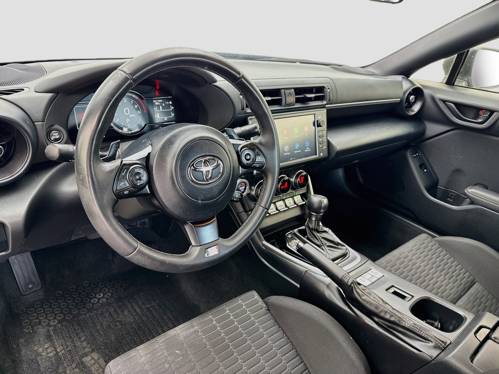Used 2025 Toyota GR86 w/ ALL Weather Mat Package (TMS) RWD image 14