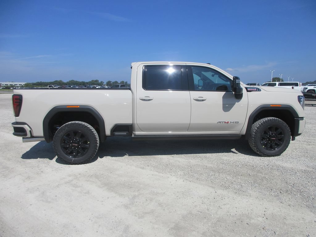New 2026 GMC Sierra 2500 AT4 w/ AT4 Premium Plus Package AWD/4WD image 3
