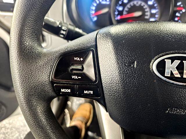 Used 2015 Kia Rio LX image 11