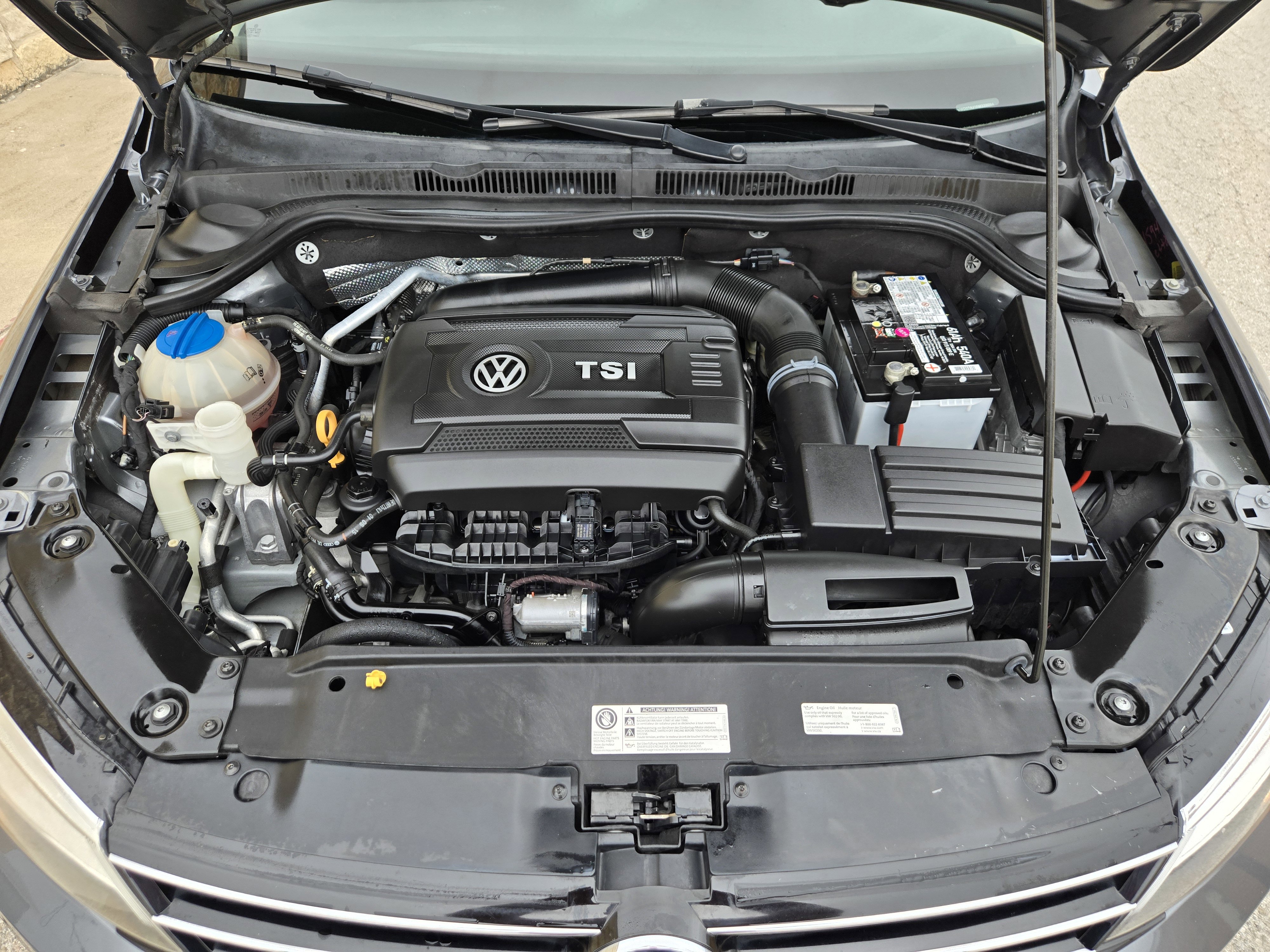 Used 2015 Volkswagen Jetta SE FWD image 15