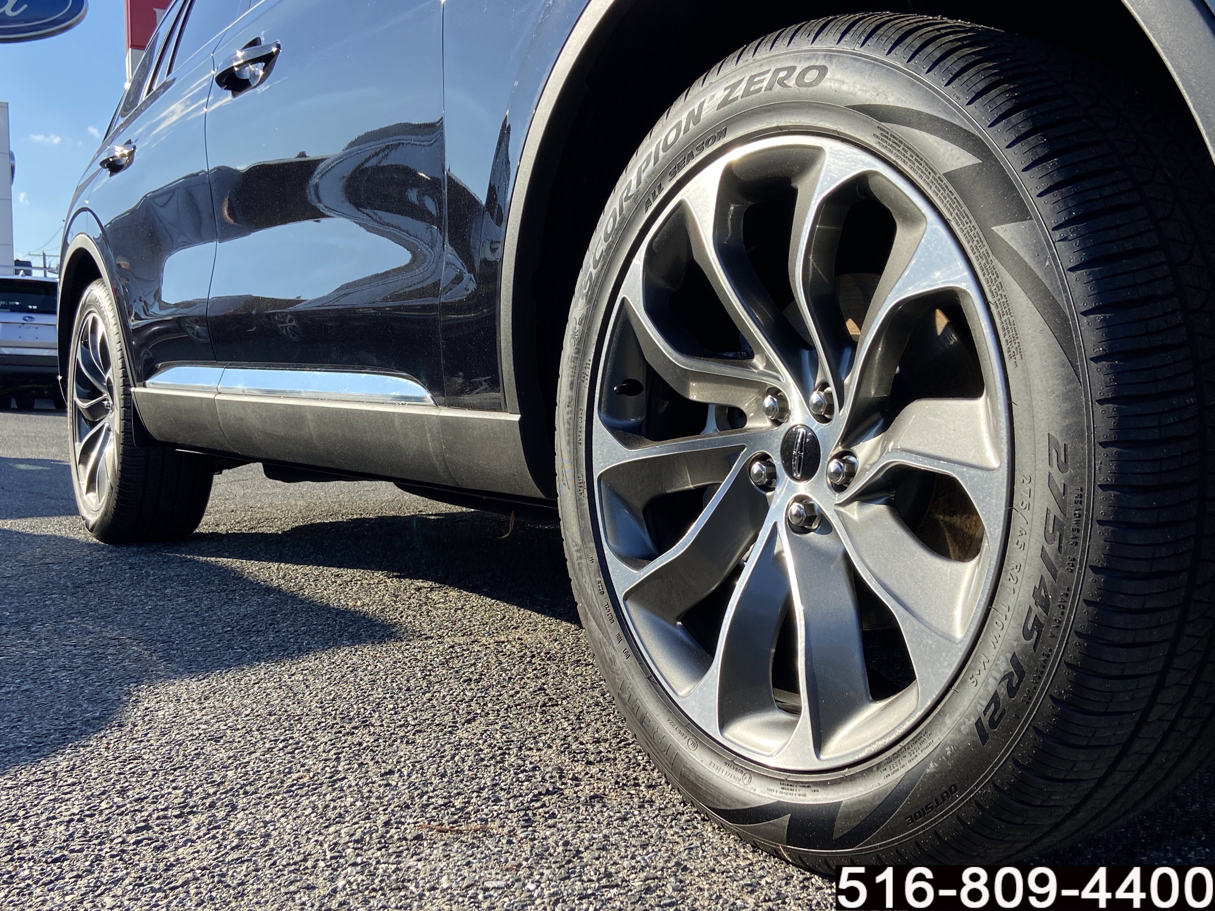 Used 2025 Lincoln Aviator AWD w/ Equipment Group 101A image 9