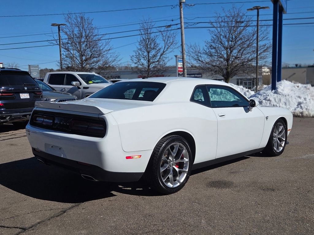 Used 2022 Dodge Challenger GT image 6