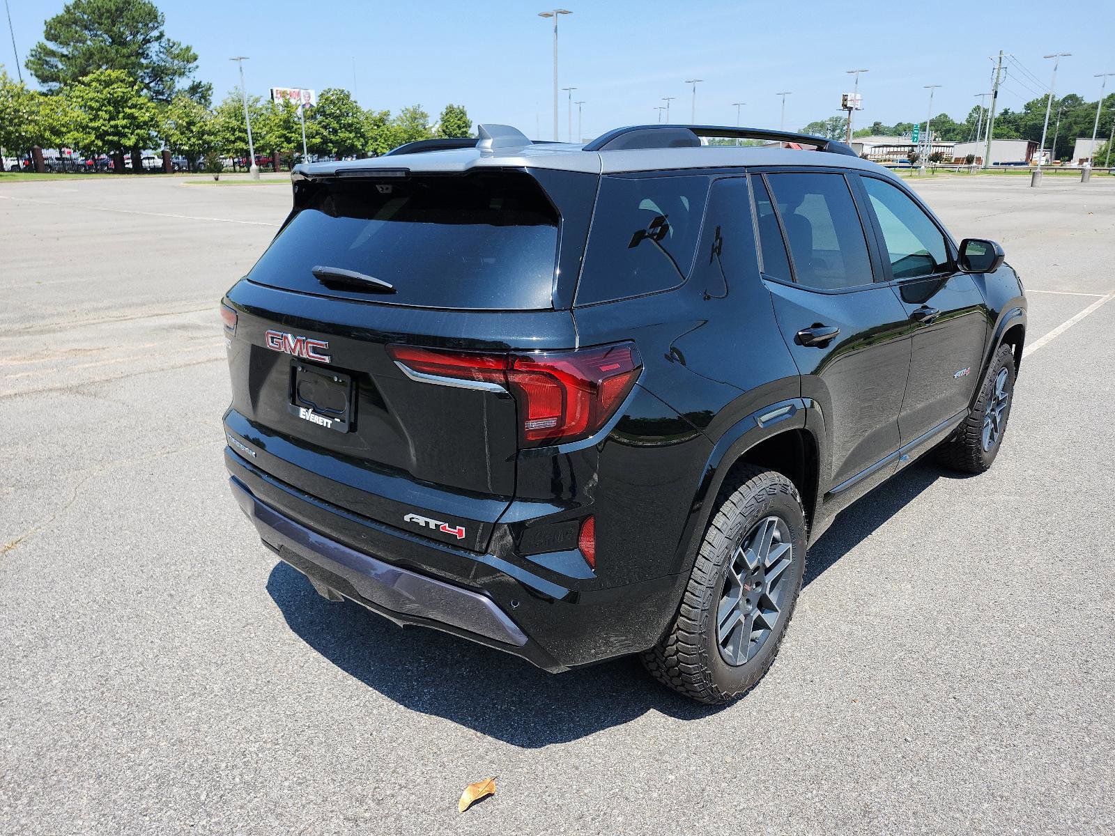 New 2026 GMC Terrain AT4 w/ Convenience Package III image 3