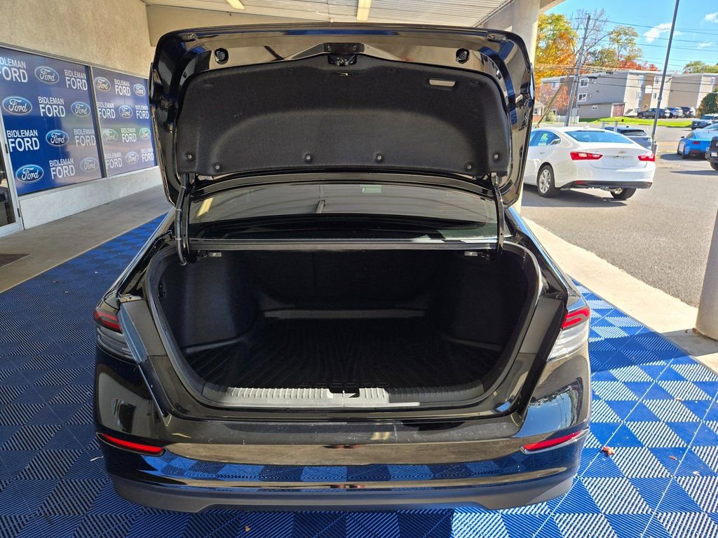 Used 2024 Honda Accord EX image 7