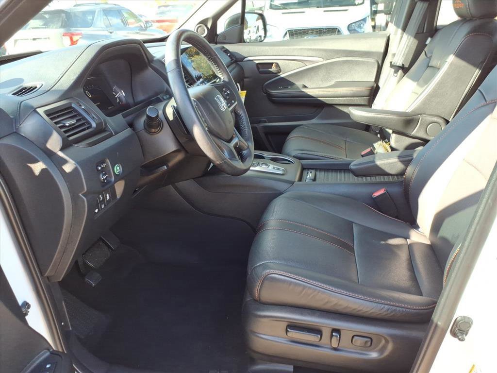 Used 2022 Honda Passport TrailSport image 10
