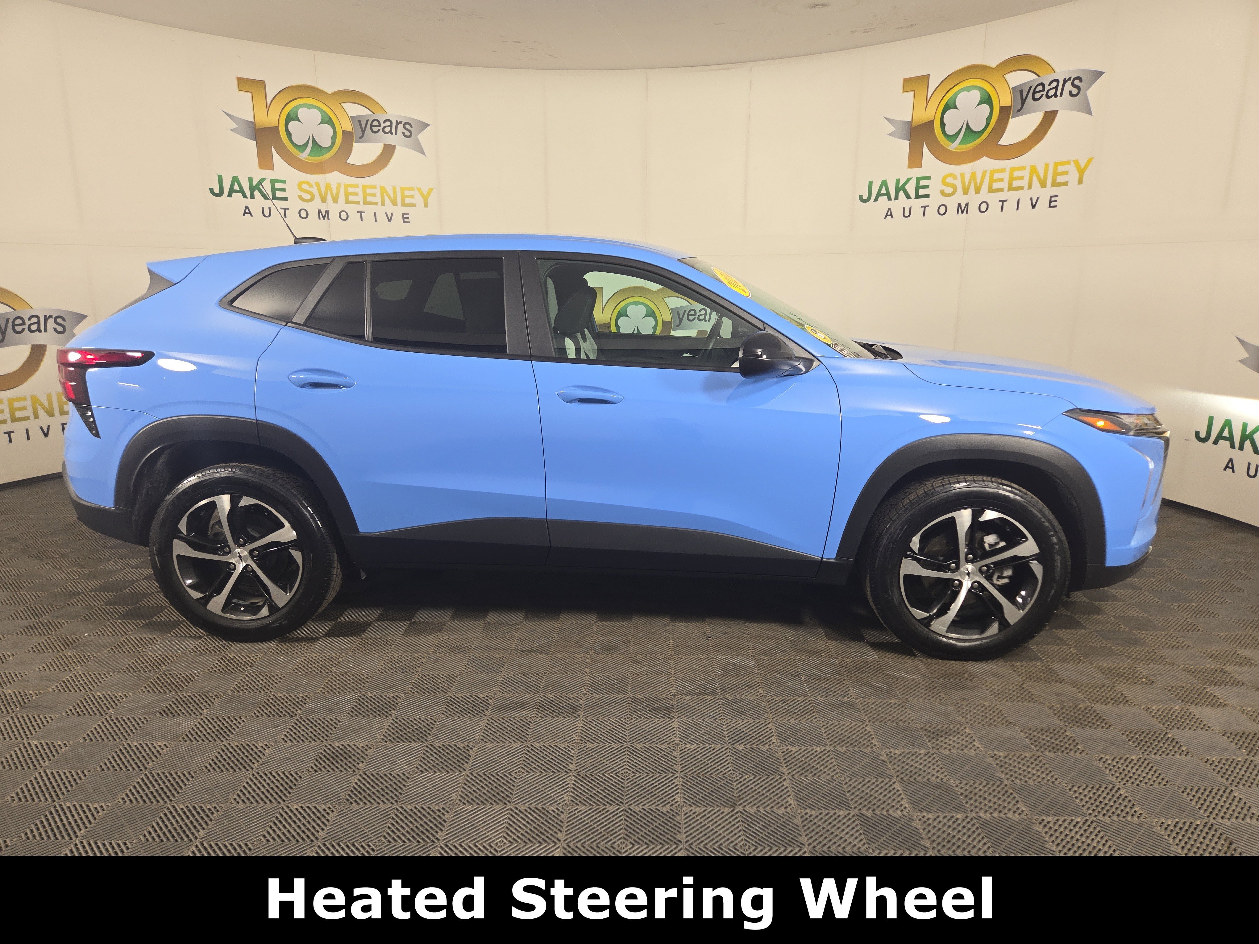 Certified 2024 Chevrolet Trax RS w/ Driver Confidence Package FWD image 10
