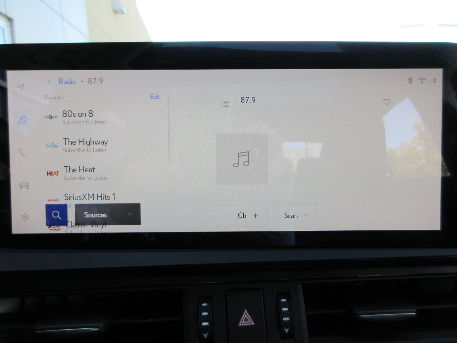 Used 2025 Lexus ES 350 w/ Premium Package FWD image 39