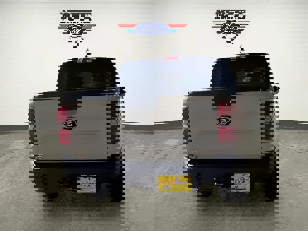 New 2025 Ford Maverick XLT w/ XLT Luxury Package image 4