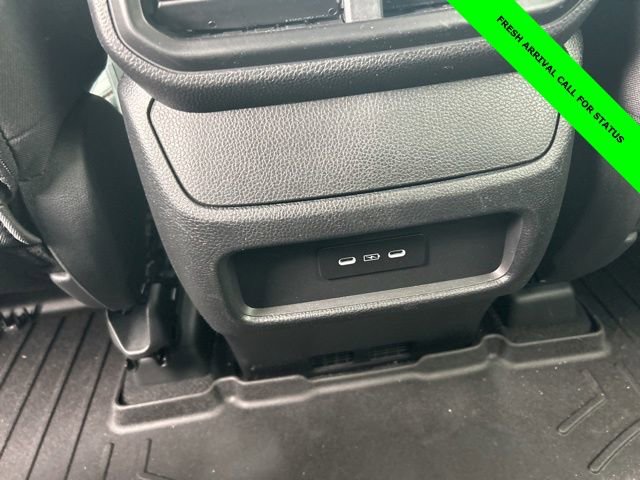 Used 2025 Honda Pilot Sport image 15