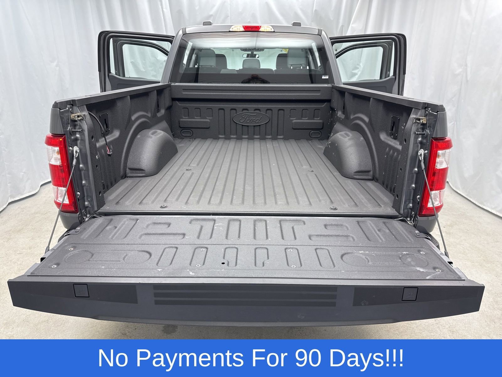 Used 2022 Ford F150 XL image 40