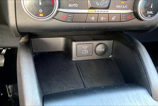 Used 2023 Ford Escape Active AWD/4WD image 31