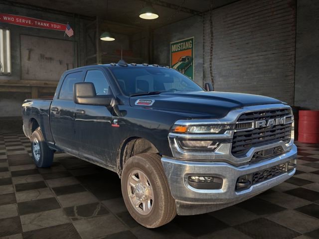 Used 2025 RAM 2500 Tradesman w/ Chrome Appearance Group AWD/4WD image 19