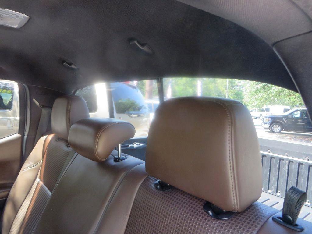 Used 2017 Toyota Tacoma Limited w/ Tow Package AWD/4WD image 30