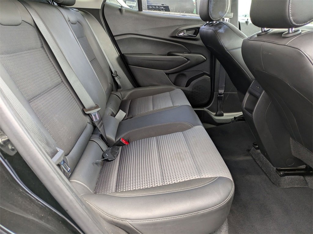 Used 2024 Chevrolet Trax LT image 30