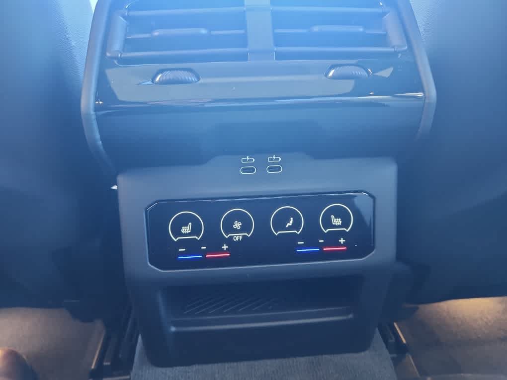 New 2027 BMW M5 Touring AWD/4WD image 30