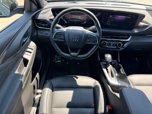 Used 2024 Buick Envista Sport Touring w/ Convenience I Package FWD image 20