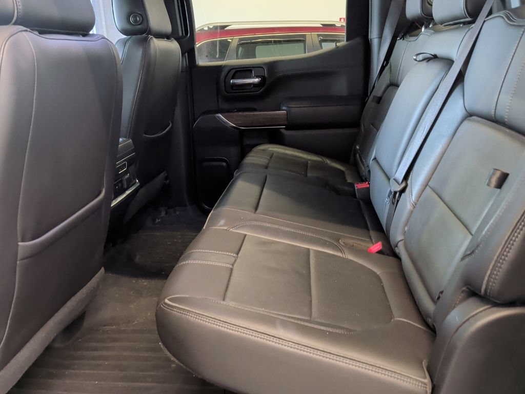 Used 2019 Chevrolet Silverado 1500 High Country w/ Z71 Off-Road Package AWD/4WD image 6