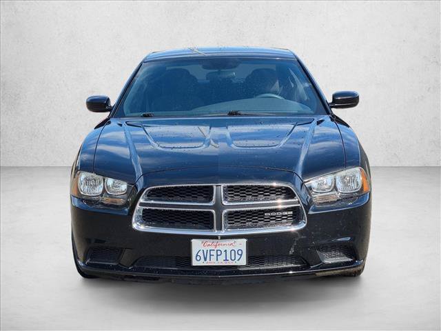 Used 2012 Dodge Charger SE RWD image 2