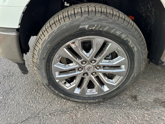 New 2025 Ford F150 King Ranch w/ FX4 Off-Road Package image 9