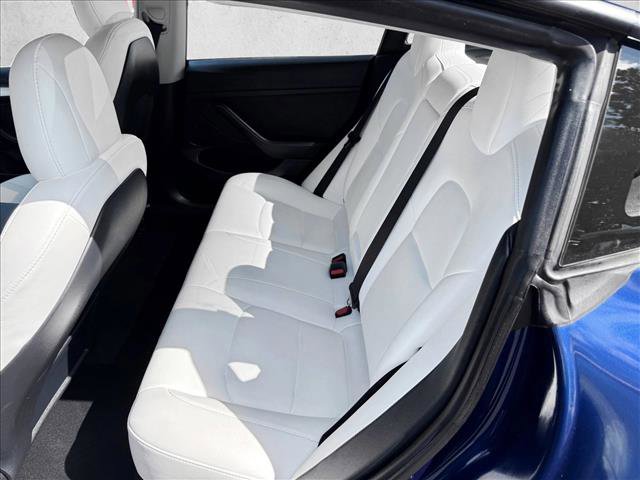 Used 2023 Tesla Model 3 Performance image 18