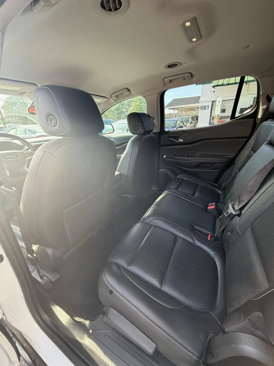 Used 2017 GMC Acadia SLT FWD image 15