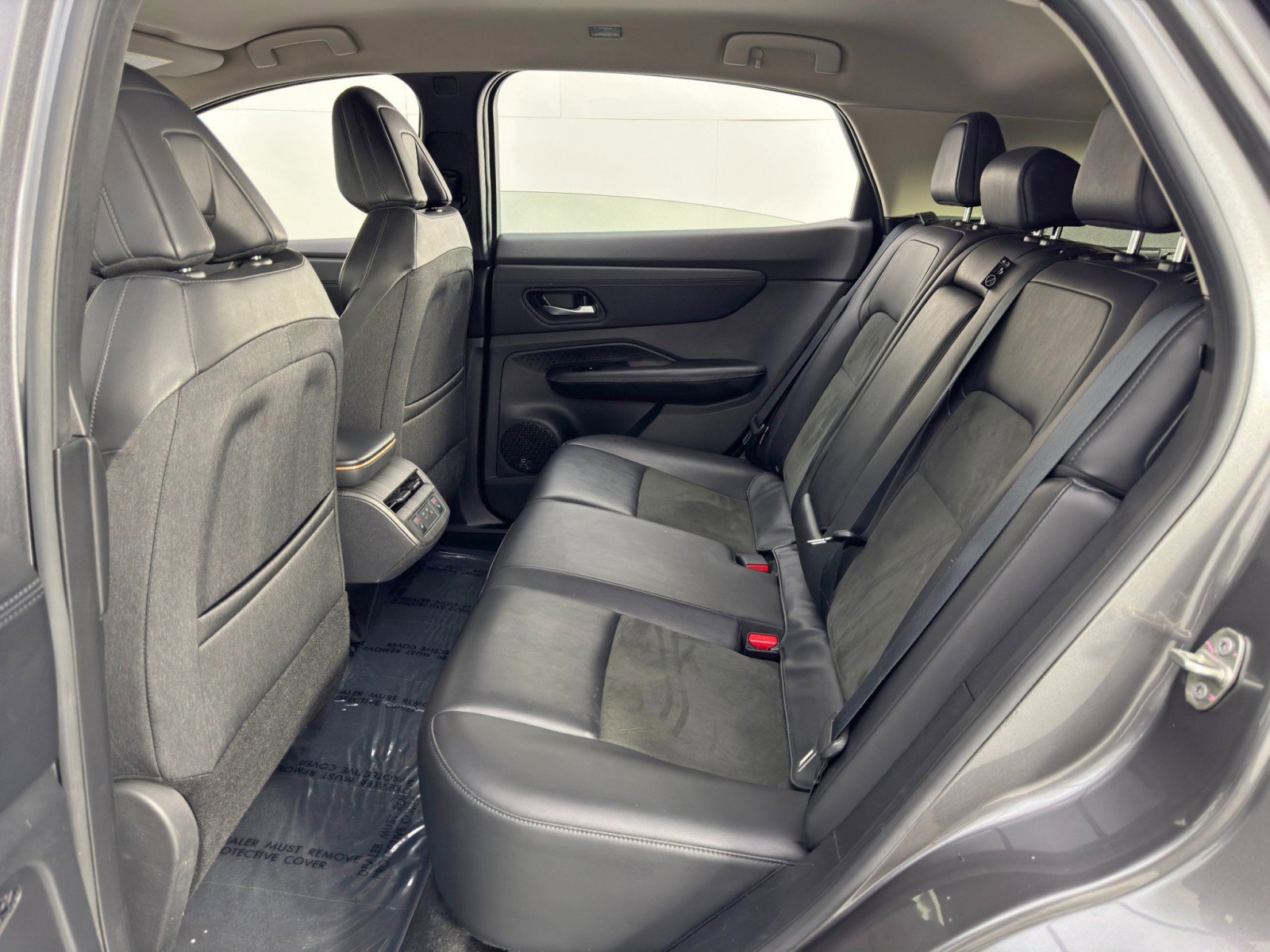 Used 2023 Nissan Ariya Engage image 36