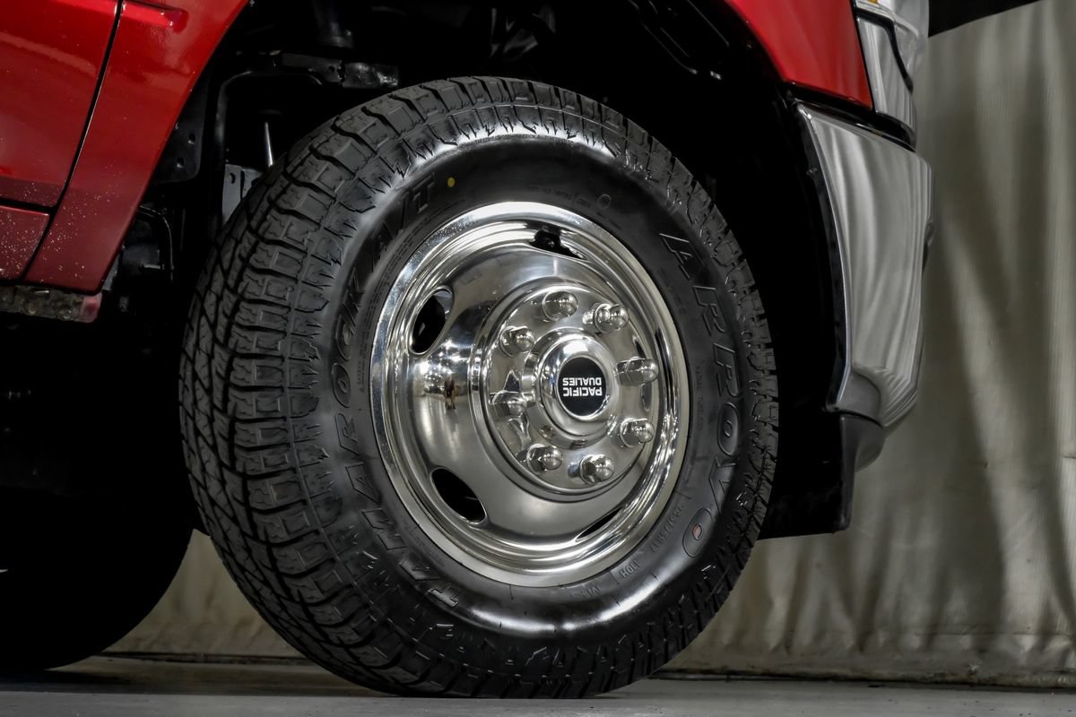 Used 2022 RAM 3500 Tradesman w/ Chrome Appearance Group AWD/4WD image 50