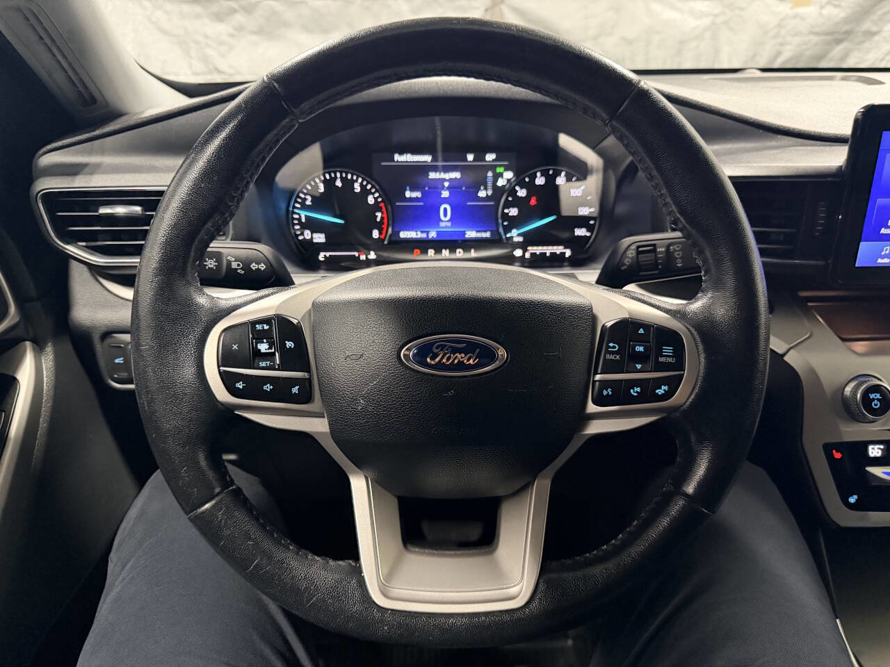 Used 2021 Ford Explorer XLT w/ Equipment Group 202A image 16