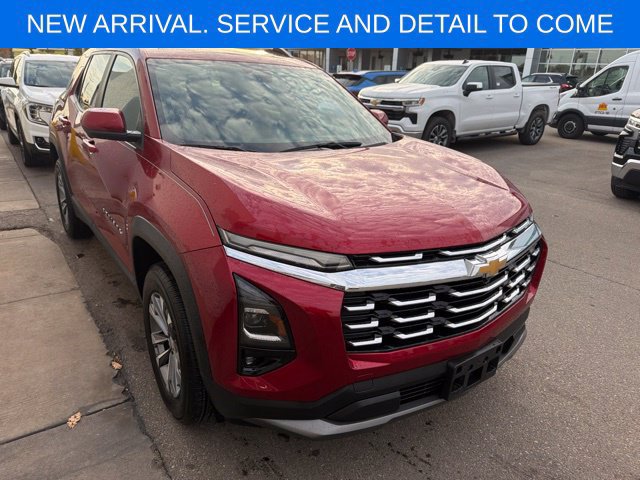 Used 2025 Chevrolet Equinox LT w/ Convenience Package II FWD image 6