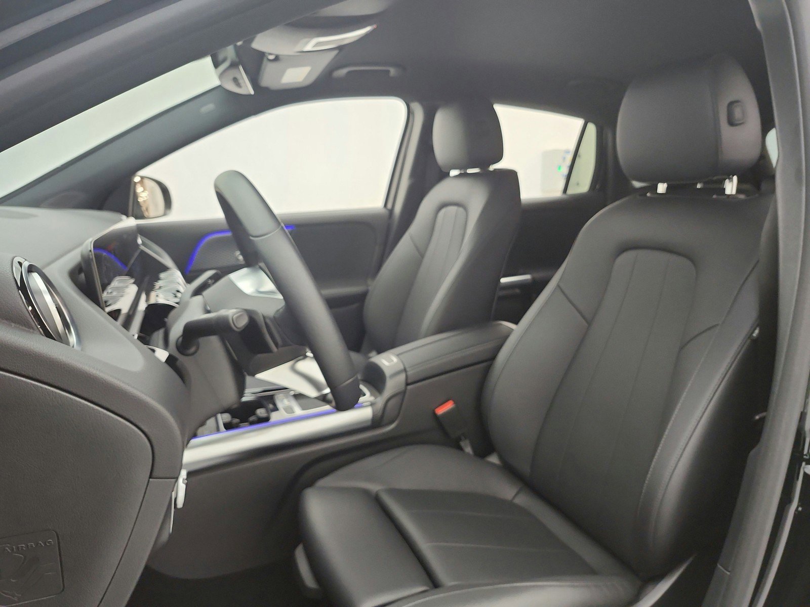 Certified 2025 Mercedes-Benz GLA 250 image 12