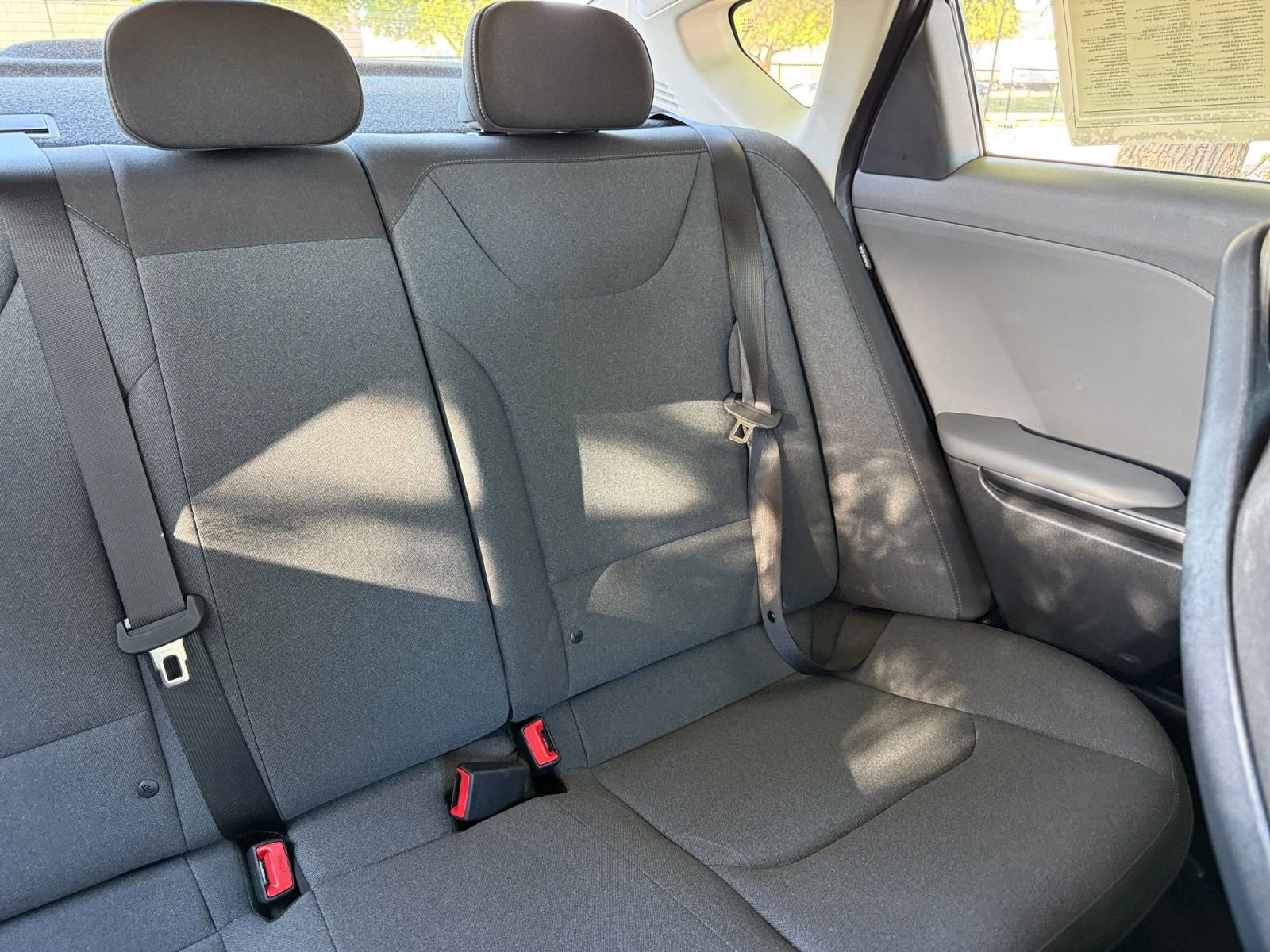 Used 2025 Kia K4 FWD image 39