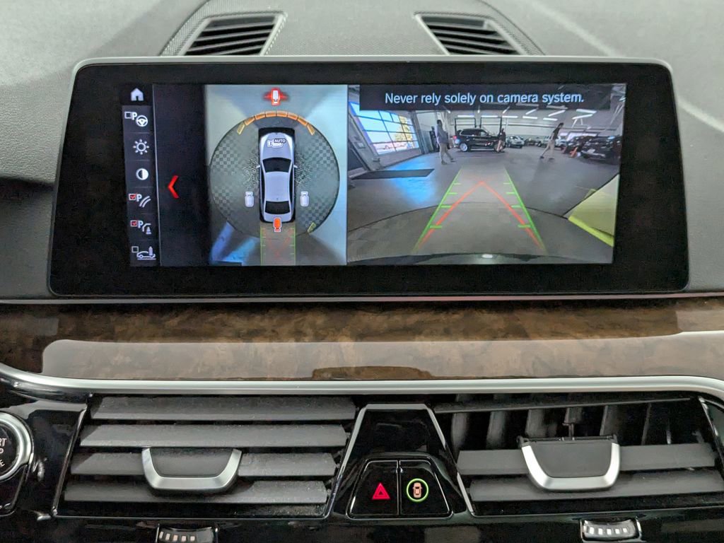 Used 2017 BMW 530i xDrive image 21