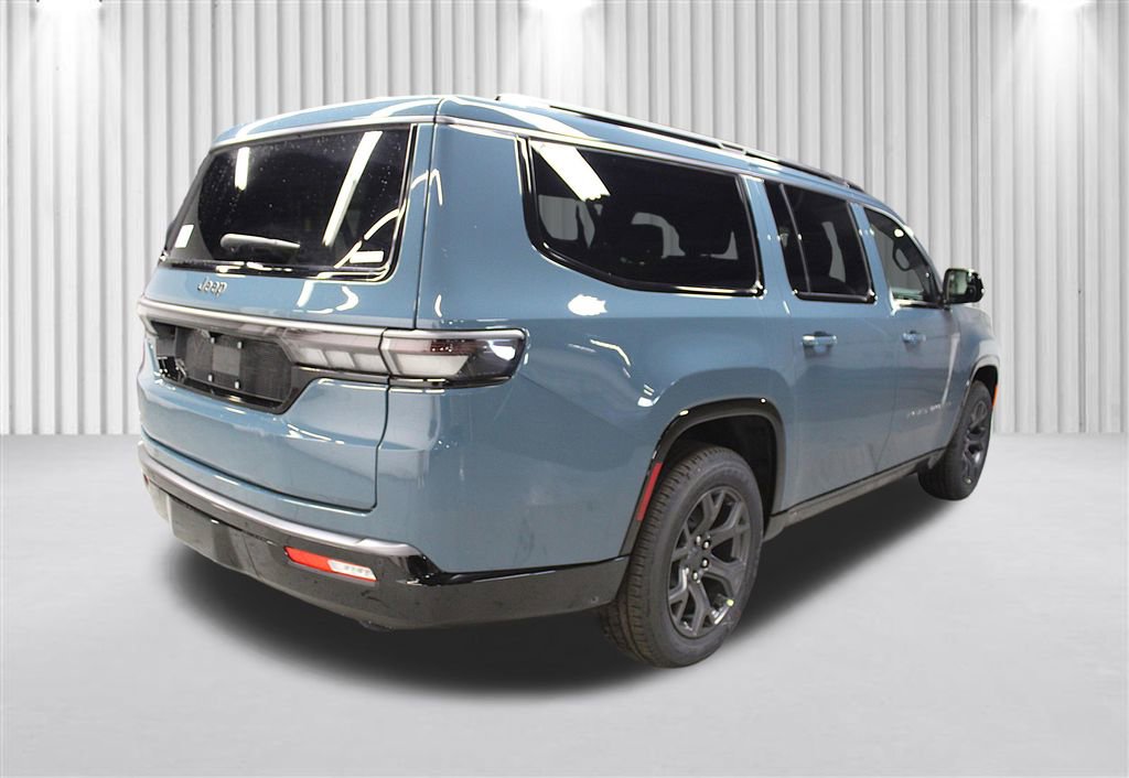 New 2026 Jeep Grand Wagoneer L Limited AWD/4WD image 3