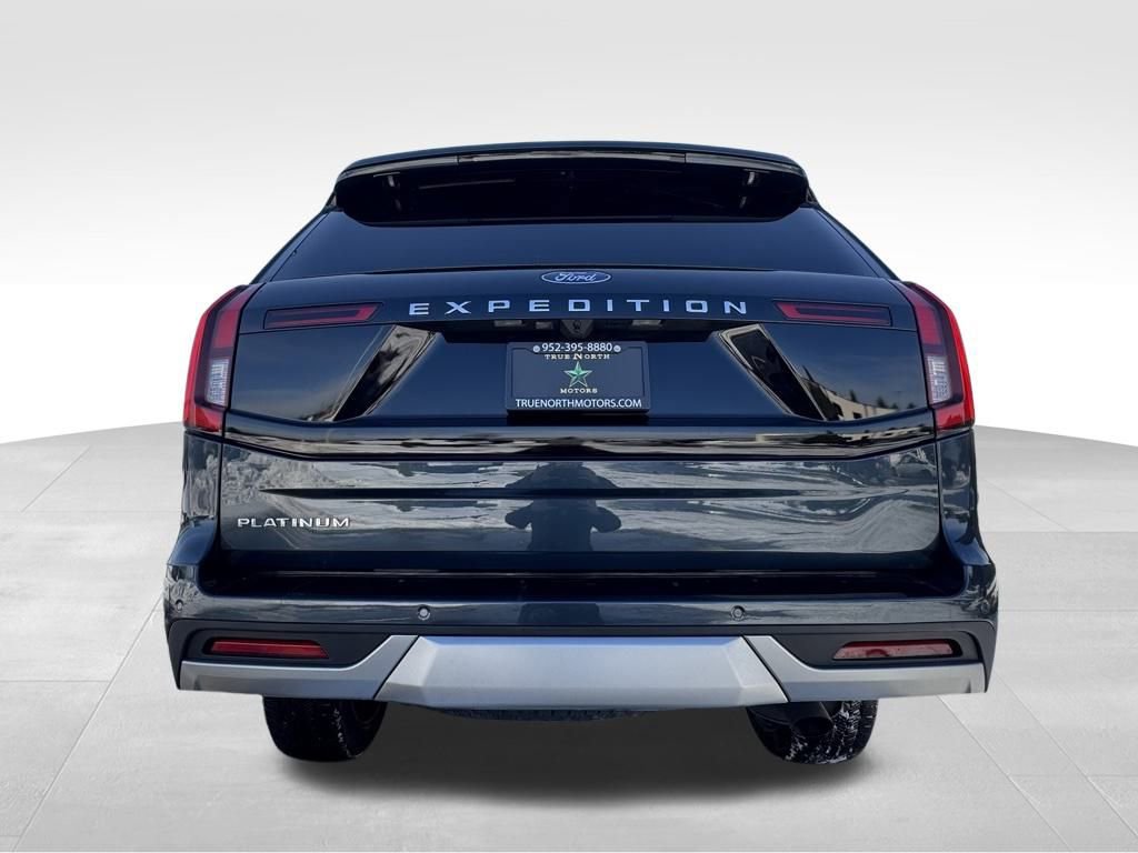 Used 2025 Ford Expedition Platinum w/ Platinum Ultimate Package image 10
