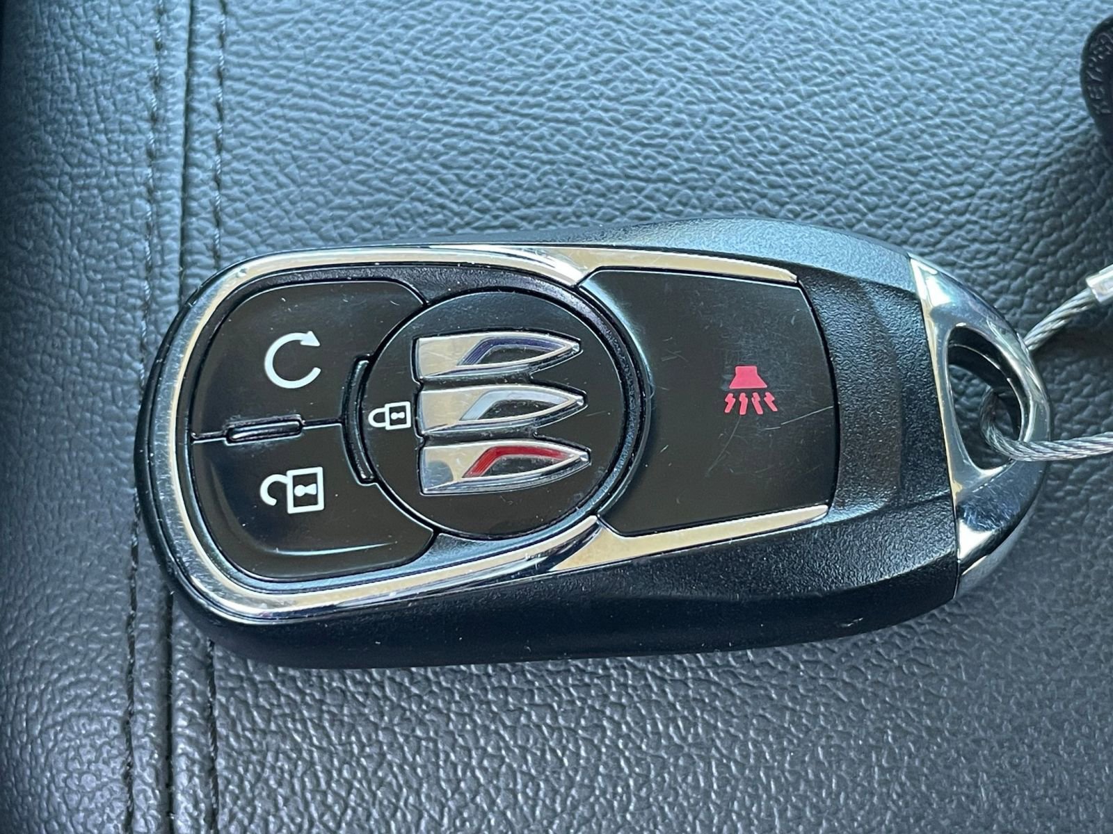 Used 2025 Buick Encore GX Preferred image 25