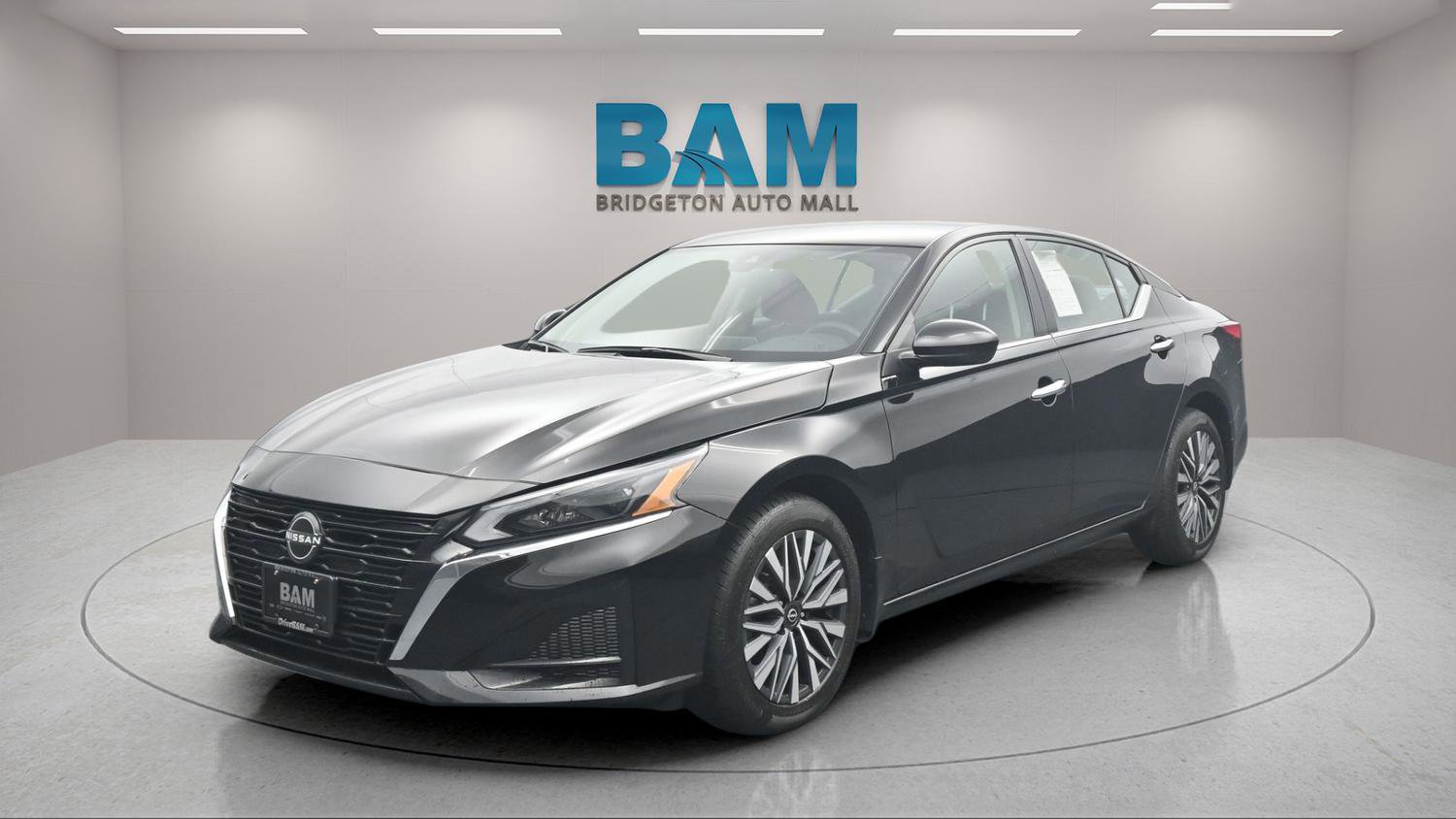 Used 2023 Nissan Altima 2.5 SV image 5