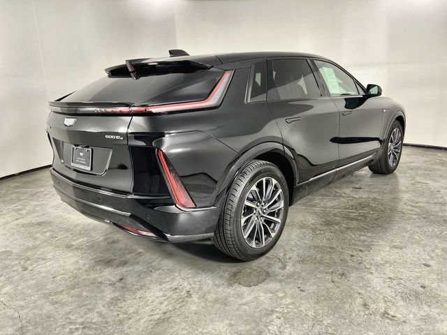Certified 2026 Cadillac Lyriq Sport AWD/4WD image 8
