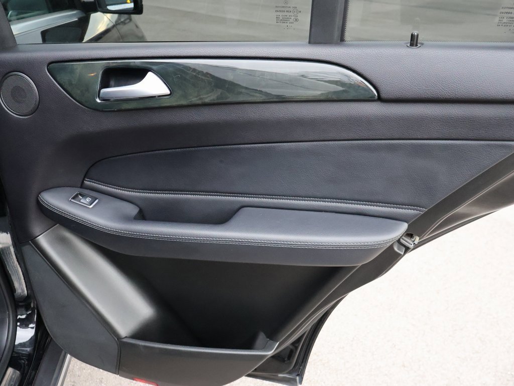 Used 2016 Mercedes-Benz GLE 300d 4MATIC image 16