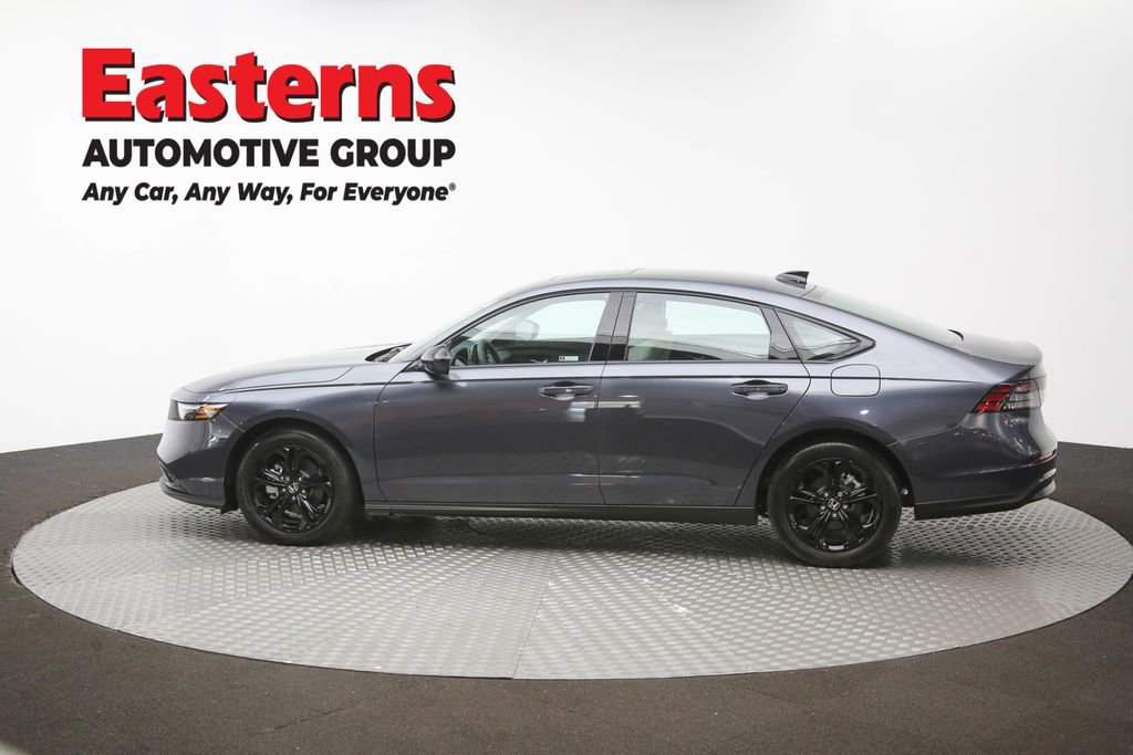 Used 2025 Honda Accord SE image 61