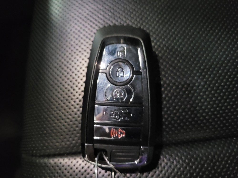 Used 2022 Lincoln Corsair AWD w/ Premium Package image 32