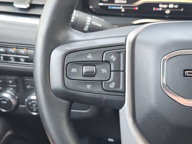 Used 2023 GMC Yukon Denali w/ LPO, Floor Liner Package AWD/4WD image 28