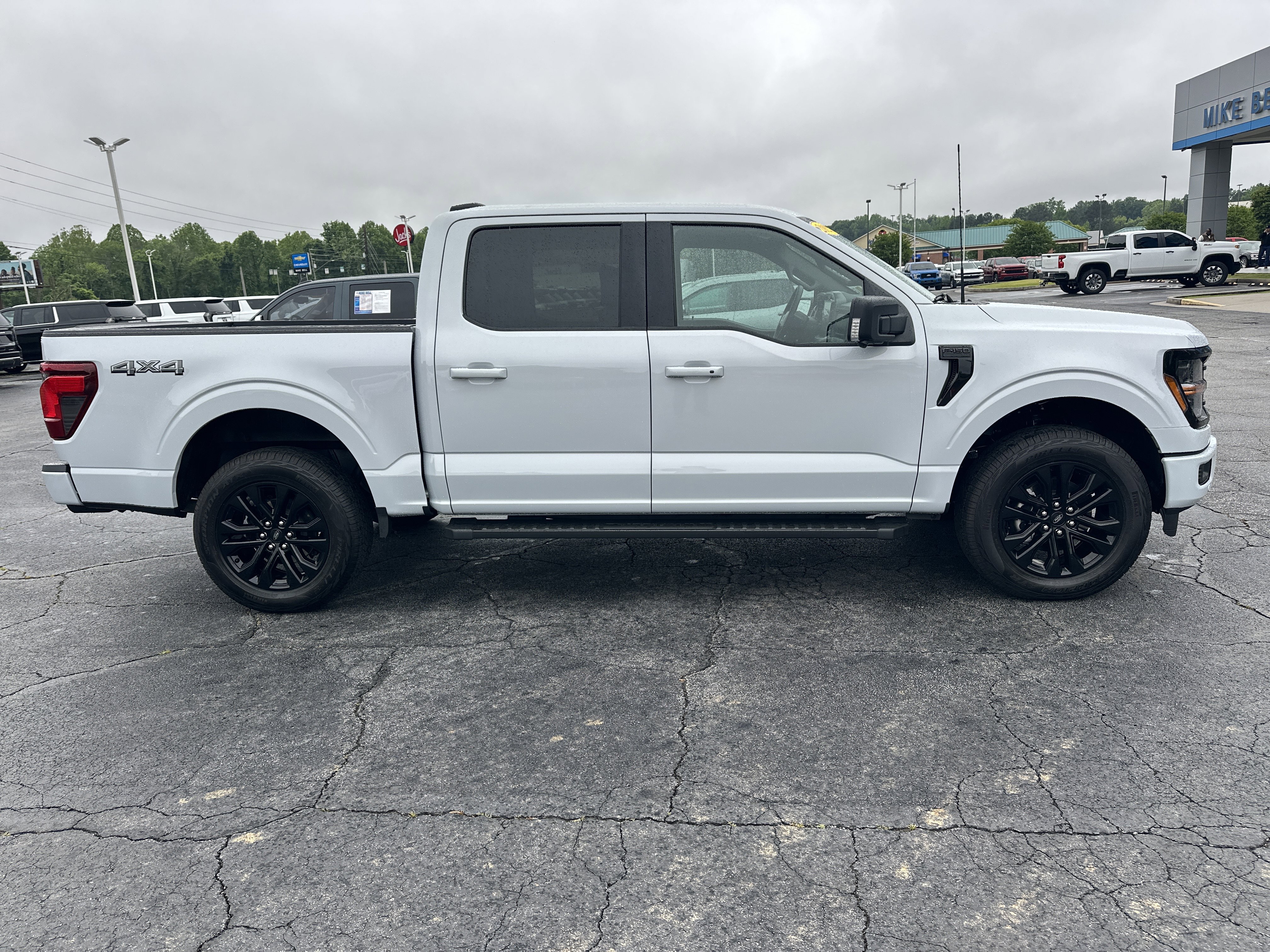 Used 2025 Ford F150 XLT w/ Equipment Group 302A MID AWD/4WD image 9