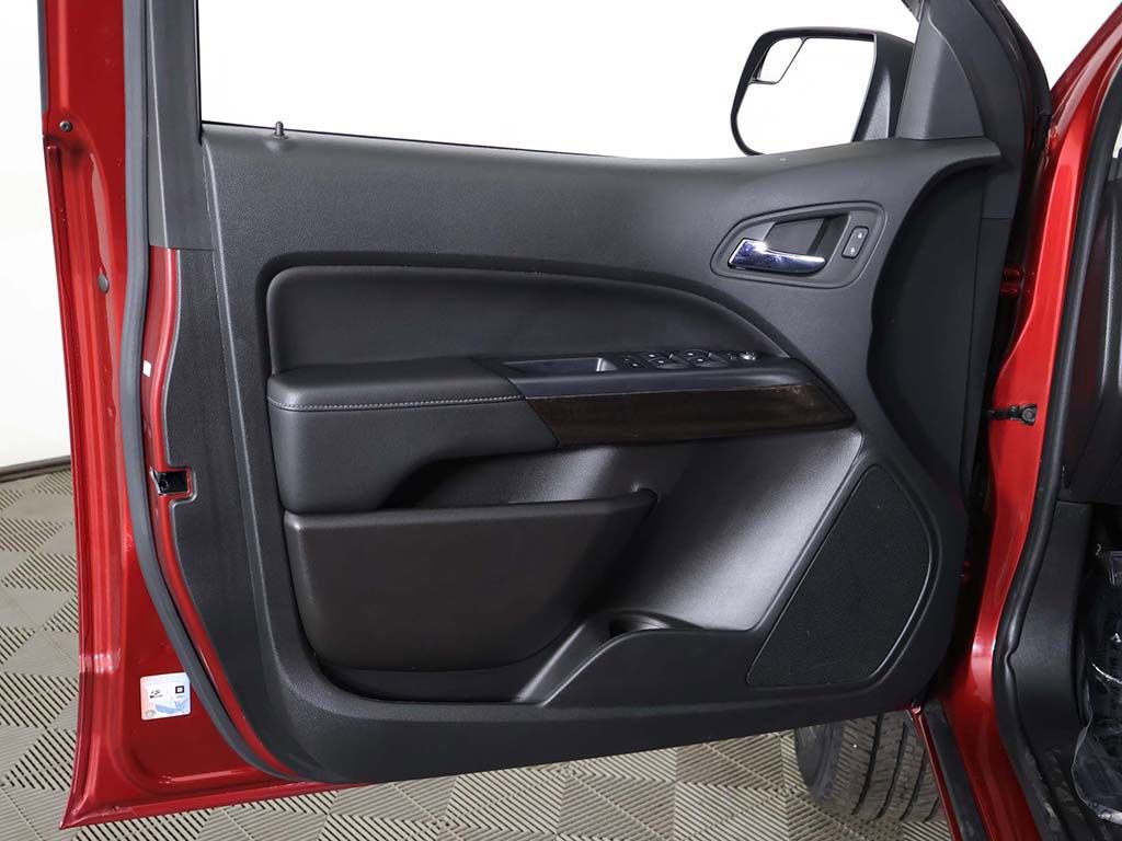 Used 2020 GMC Canyon SLE w/ Elevation Edition image 20