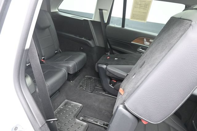 Certified 2026 Mercedes-Benz GLS 450 4MATIC image 29