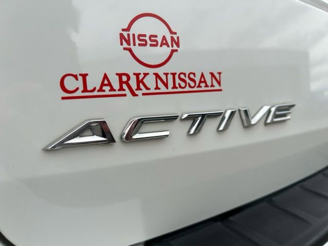 Used 2025 Ford Explorer Active w/ Active Comfort Package image 9