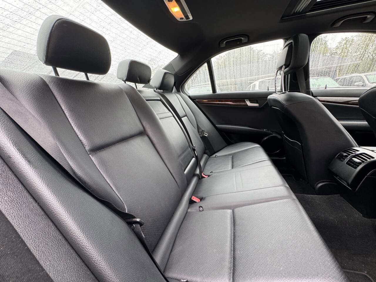 Used 2012 Mercedes-Benz C 300 4MATIC Sedan image 20