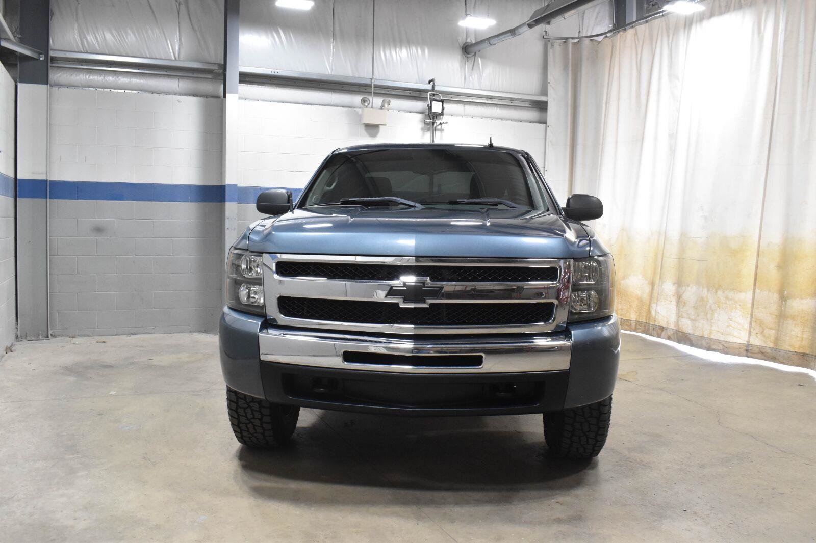 Used 2011 Chevrolet Silverado 1500 LS RWD image 21