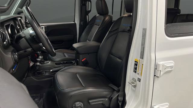 Used 2023 Jeep Wrangler Unlimited Rubicon 4xe w/ Steel Bumper Group image 9