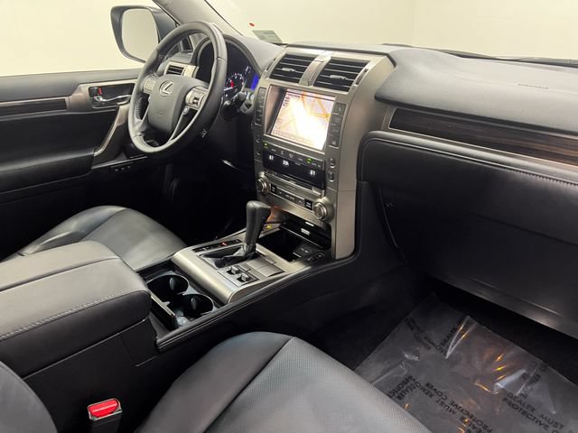 Used 2015 Lexus GX 460 w/ Comfort Package AWD/4WD image 10